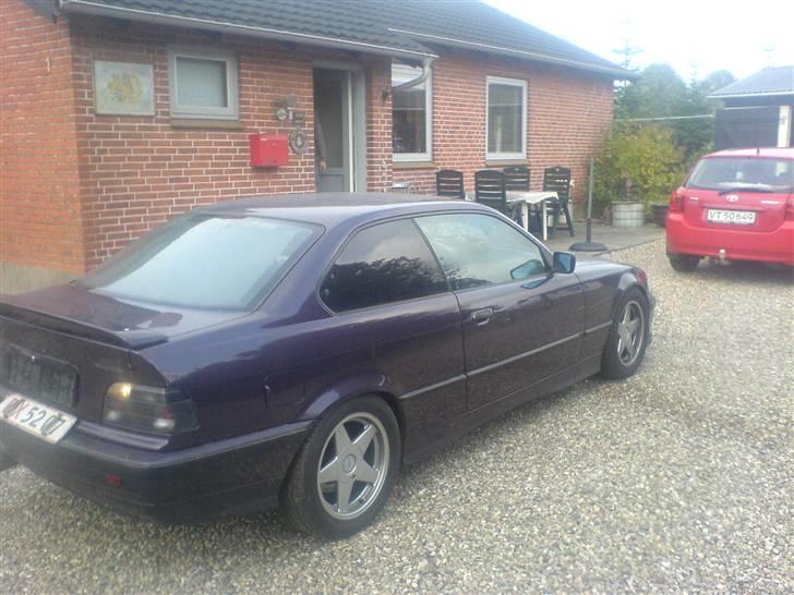 BMW 325 coupe solgt billede 4