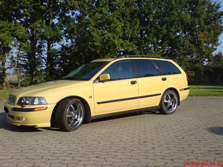 Volvo V40 2.0T SOLGT billede 4