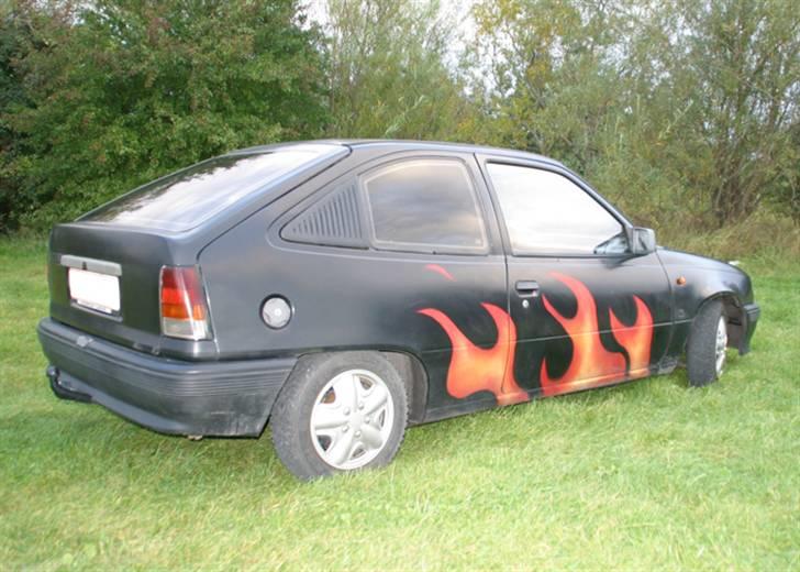 Opel Kadett E - solgt billede 2