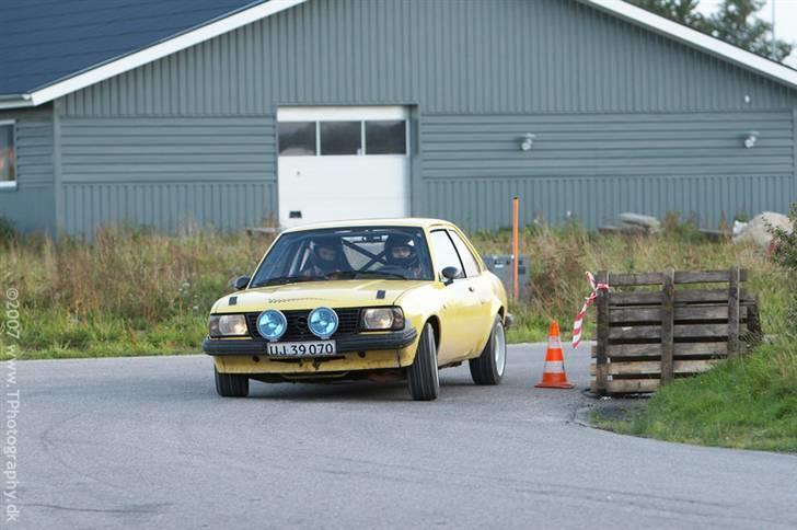 Opel Ascona b Rallybil billede 7
