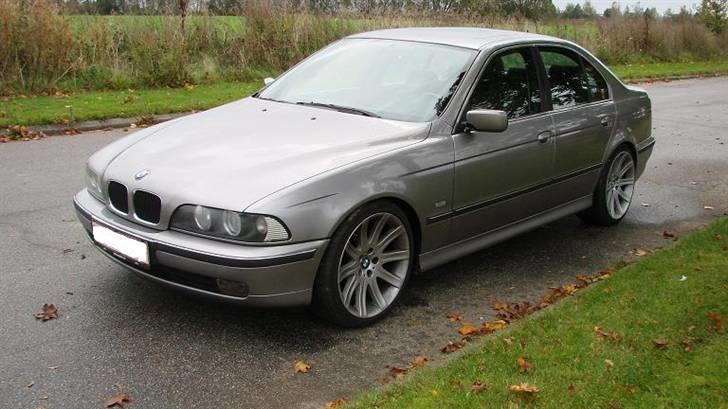 BMW E39, 528i billede 2