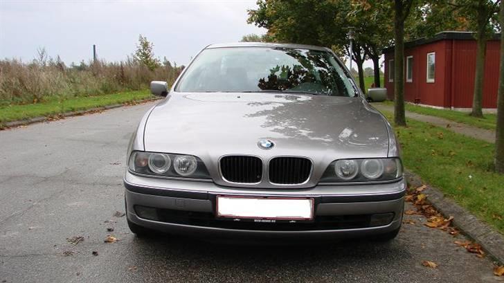 BMW E39, 528i billede 4