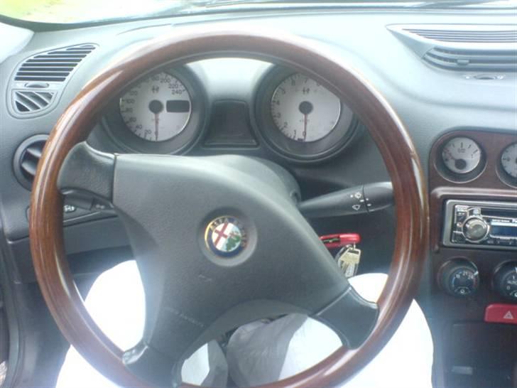 Alfa Romeo 156 2.0 16v TS billede 9