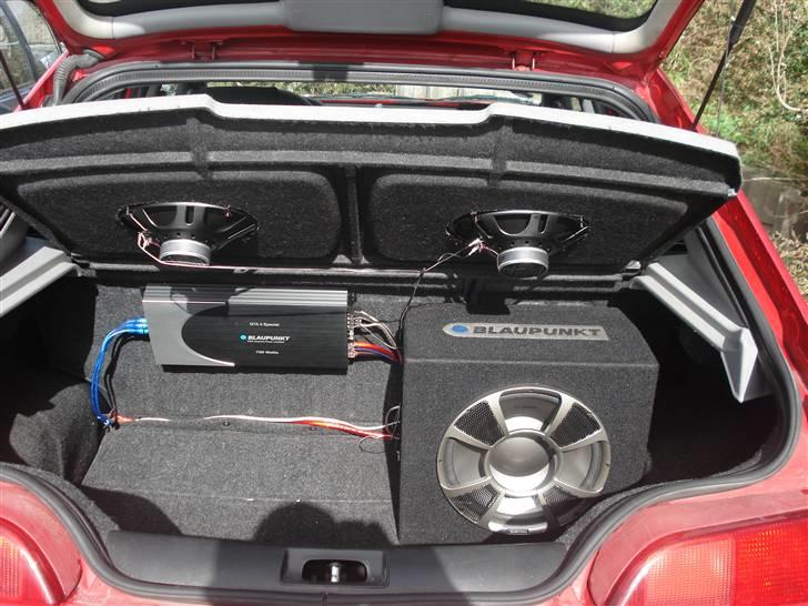 Alfa Romeo 146 billede 2