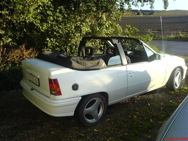 Opel Kadett Cabriolet BYTTET!! billede 1