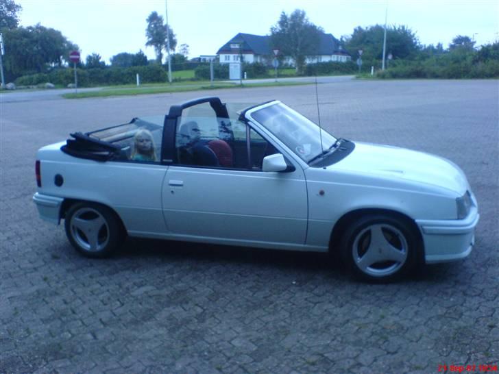 Opel Kadett Cabriolet BYTTET!! billede 5