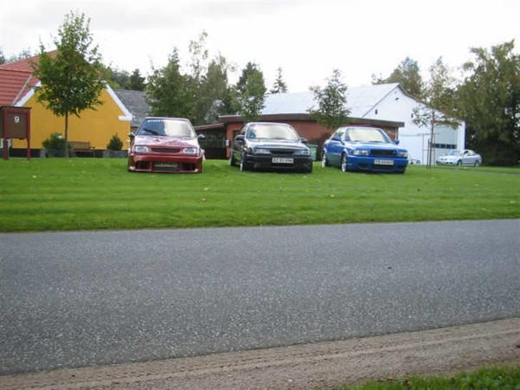 Audi 80 2,0 E SOLGT - vores privatbiler os der har bygget vectraen i vinters billede 15