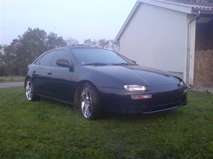 Mazda 323F BA ( Solgt ) billede 8