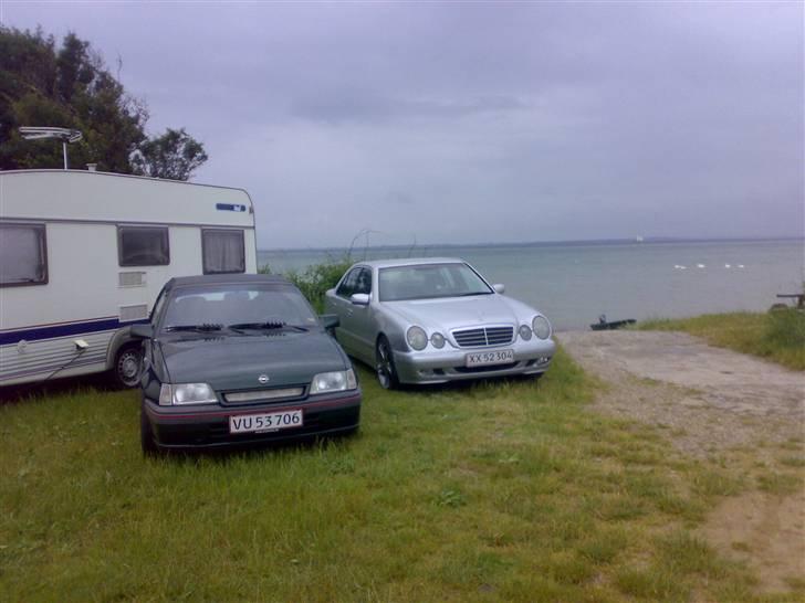 Mercedes Benz E220 CDI  ***SOLGT*** billede 9