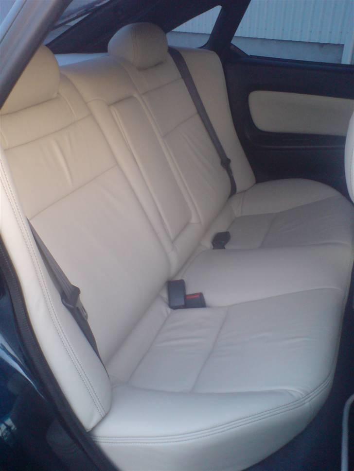 Mazda 323F BA ( Solgt ) billede 13