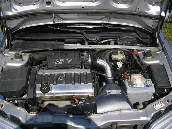 Peugeot 106 GTi billede 7