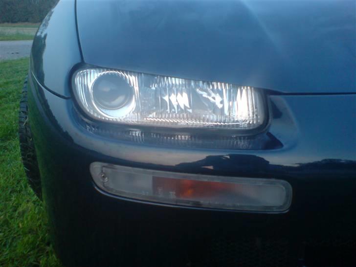 Mazda 323F BA ( Solgt ) billede 16