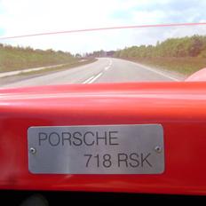 Porsche 718 RSK Spyder Replica