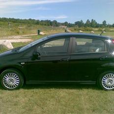 Fiat Grande Punto JTD (SOLGT)