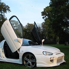 Mazda  Mx 3 -- Solgt