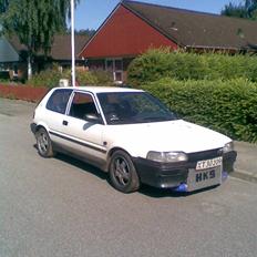 Toyota corolla turbo solgt