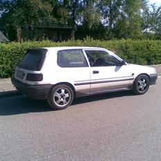 Toyota corolla turbo solgt