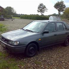 Nissan Sunny 1.4 twin cam 16v 