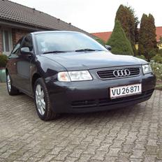 Audi A3 Ambiente //SOLGT//