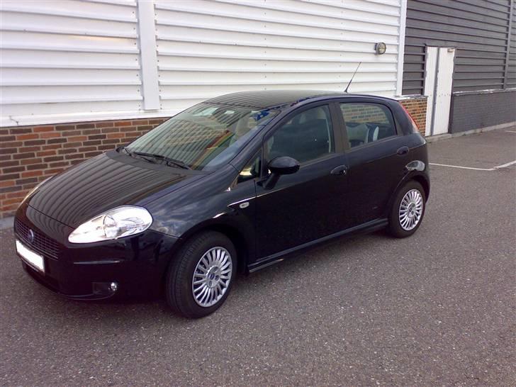 Fiat Grande Punto JTD (SOLGT) billede 8