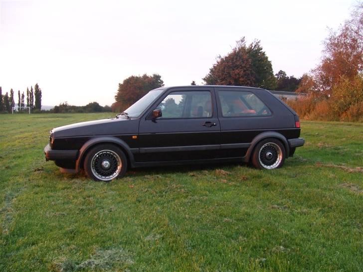 VW Golf 2 total skadet :( billede 2