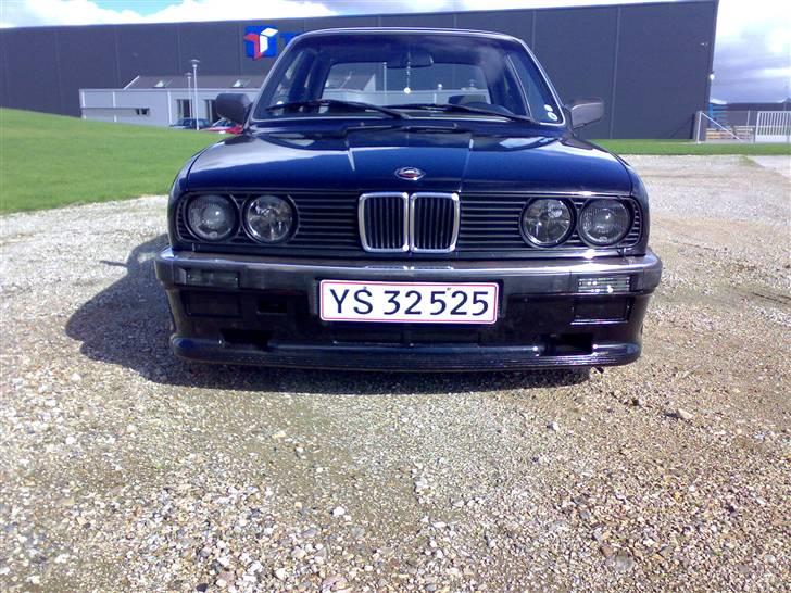 BMW e30 (solgt) billede 16