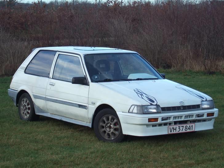 Toyota Corolla DX 1.3 - Solgt billede 3