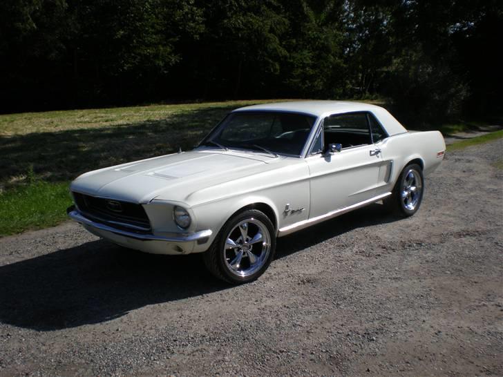 Ford Mustang HT --SOLGT-- billede 3