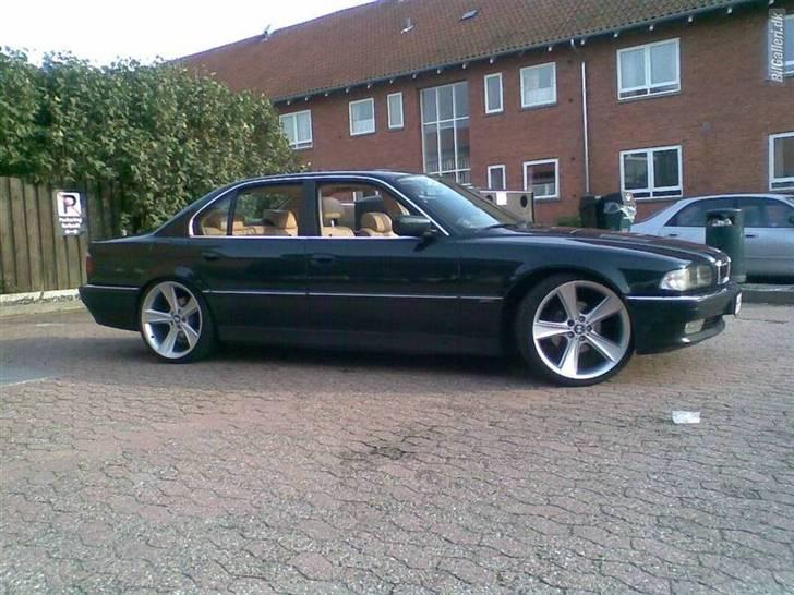 BMW 735 E38  21" billede 1