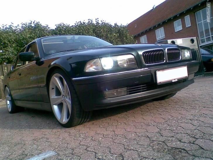 BMW 735 E38  21" billede 5