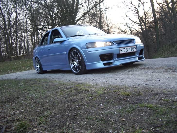 Opel Vectra b  billede 1