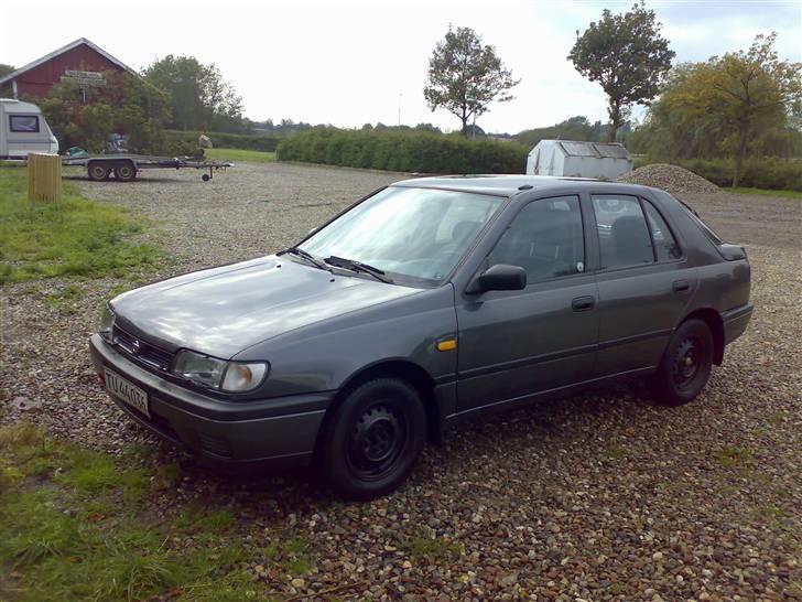 Nissan Sunny 1.4 twin cam 16v  billede 1