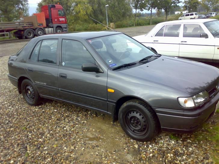 Nissan Sunny 1.4 twin cam 16v  billede 3