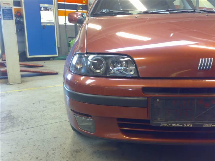 Fiat Punto 16v    SOLGT - Lige et til med enkel lygte.. billede 4