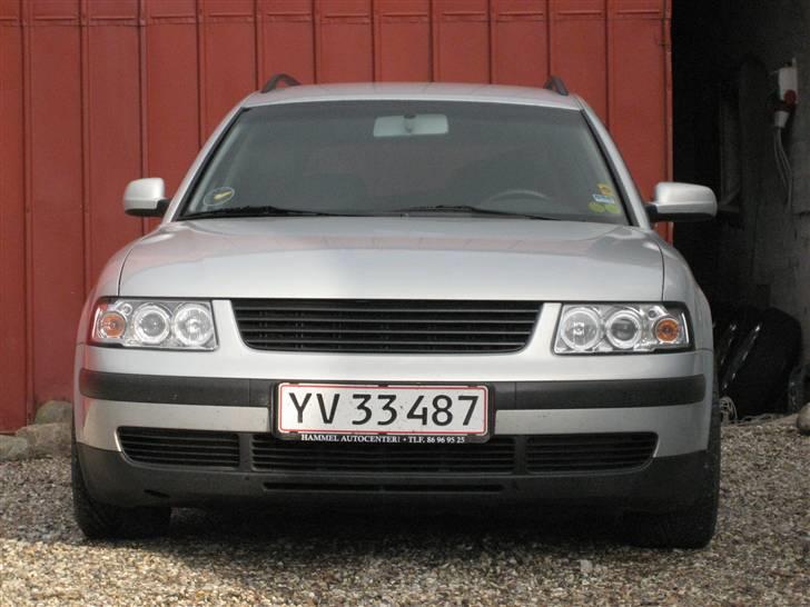 VW passat 1,8 20vT st.car so - imblem fri grill  billede 1