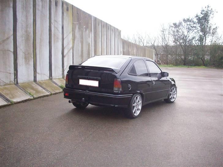 Opel Kadett e 1.3s (SOLGT) billede 6