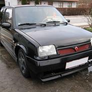 Renault 5 GTX