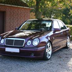 Mercedes Benz E300 Diesel