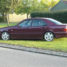 Mercedes Benz E300 Diesel