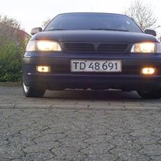 Toyota carina E ( Solgt )