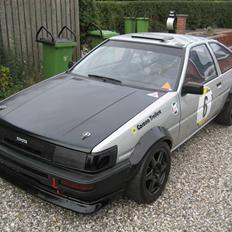 Toyota Corolla Coupé ae86