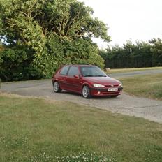 Peugeot 106 1,6 GTI  SOLGT