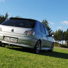 Peugeot 306 årgang        (SOLGT)