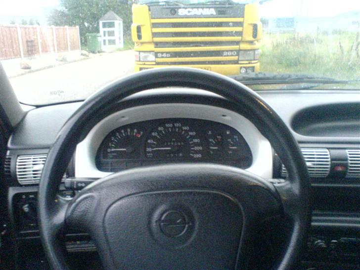 Opel astra 1,6 i-se solgt ! billede 8