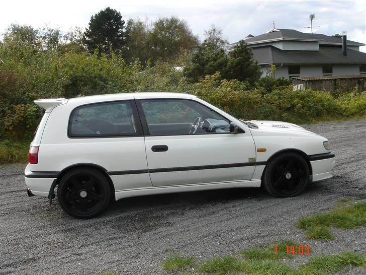 Nissan Sunny 2,0 GTI-R 4x4 SOLGT billede 9