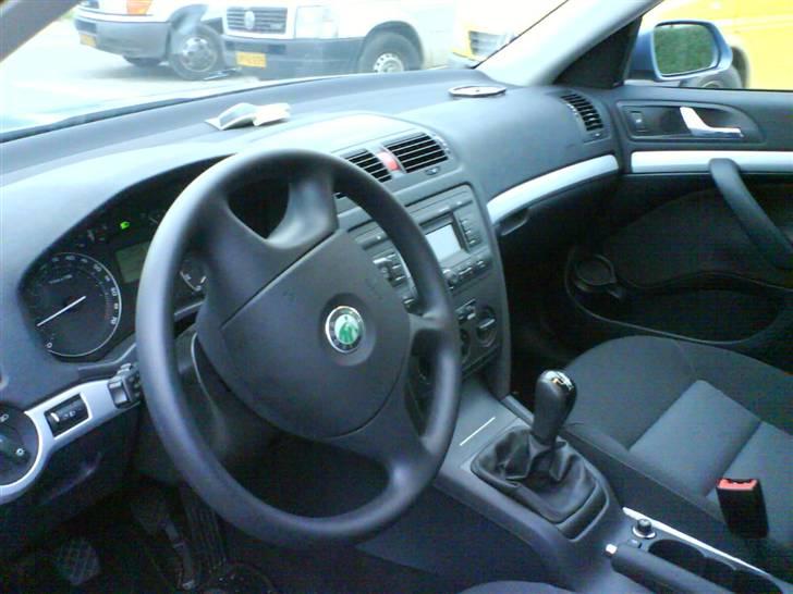 Skoda Octavia Combi Ambiente  billede 4
