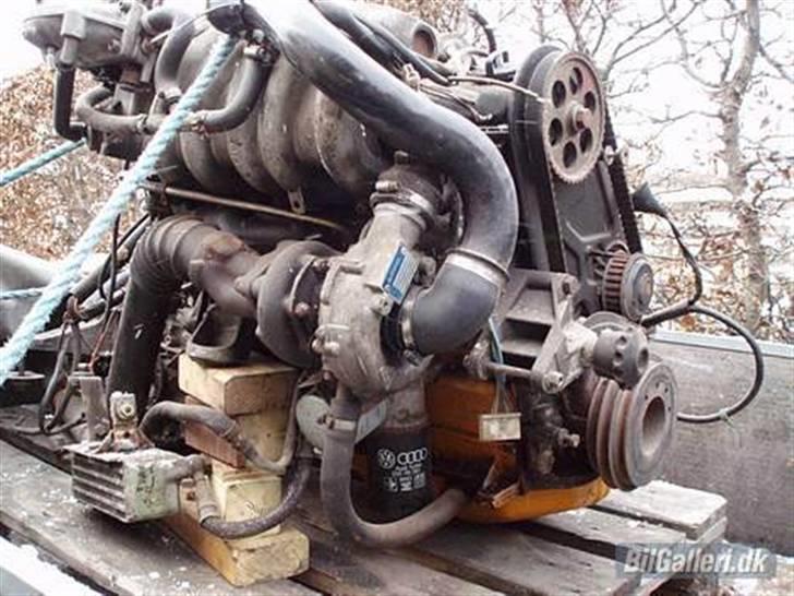 Audi 100 -SOLGT- - 2.2L med mølle.. mmh billede 5
