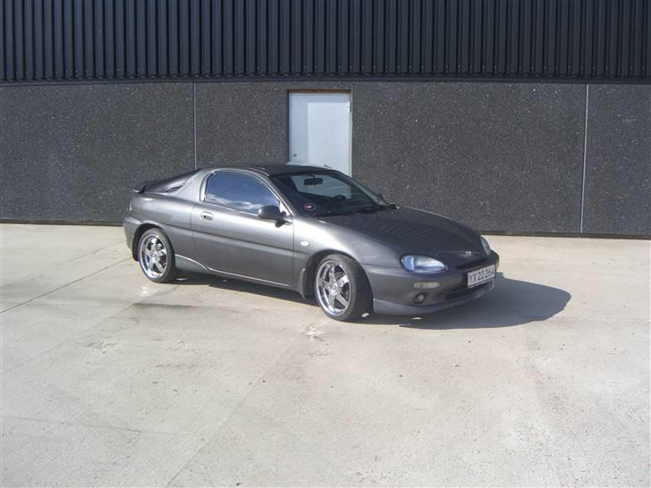 Mazda MX3 (EC) 1.8  V6 SOLGT - nye lygter..   men bilen er lidt beskidt billede 10