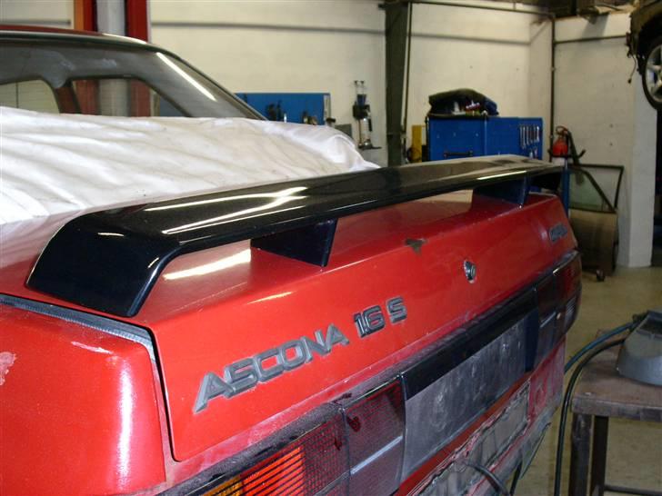 Opel Ascona C... Arbejdshesten - Hækken igen.. billede 7