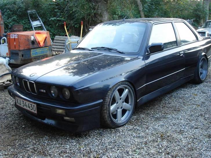 BMW M3 E30 (solgt) - inden den blev rød.. billede 5